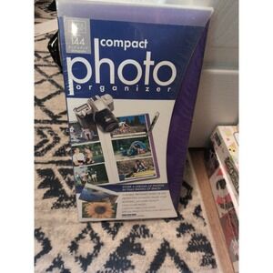 Porta View Compact Photo Organizer 144 Protective Photos Case Purple 3x5 4x6 New